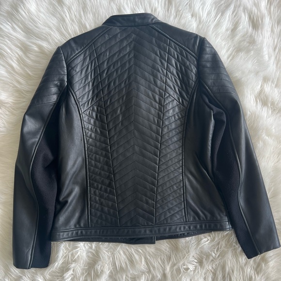 $349 Badgley Mischka Black soft leather Chevron quilted Biker jacket slim fit L - Picture 4 of 15